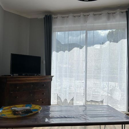 Les Plantades Aveyronnaises Apartment Saint-Georges-de-Luzencon Luaran gambar