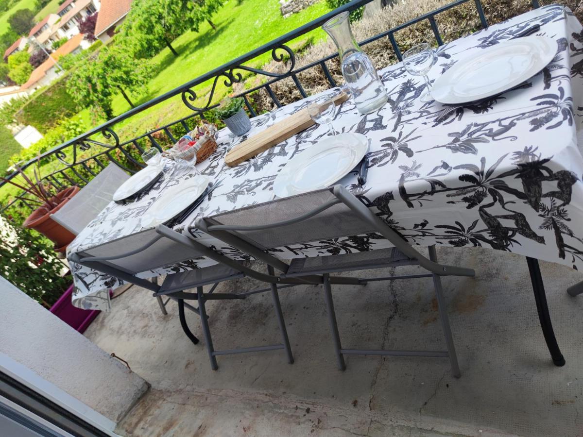 Les Plantades Aveyronnaises Apartment Saint-Georges-de-Luzencon Luaran gambar
