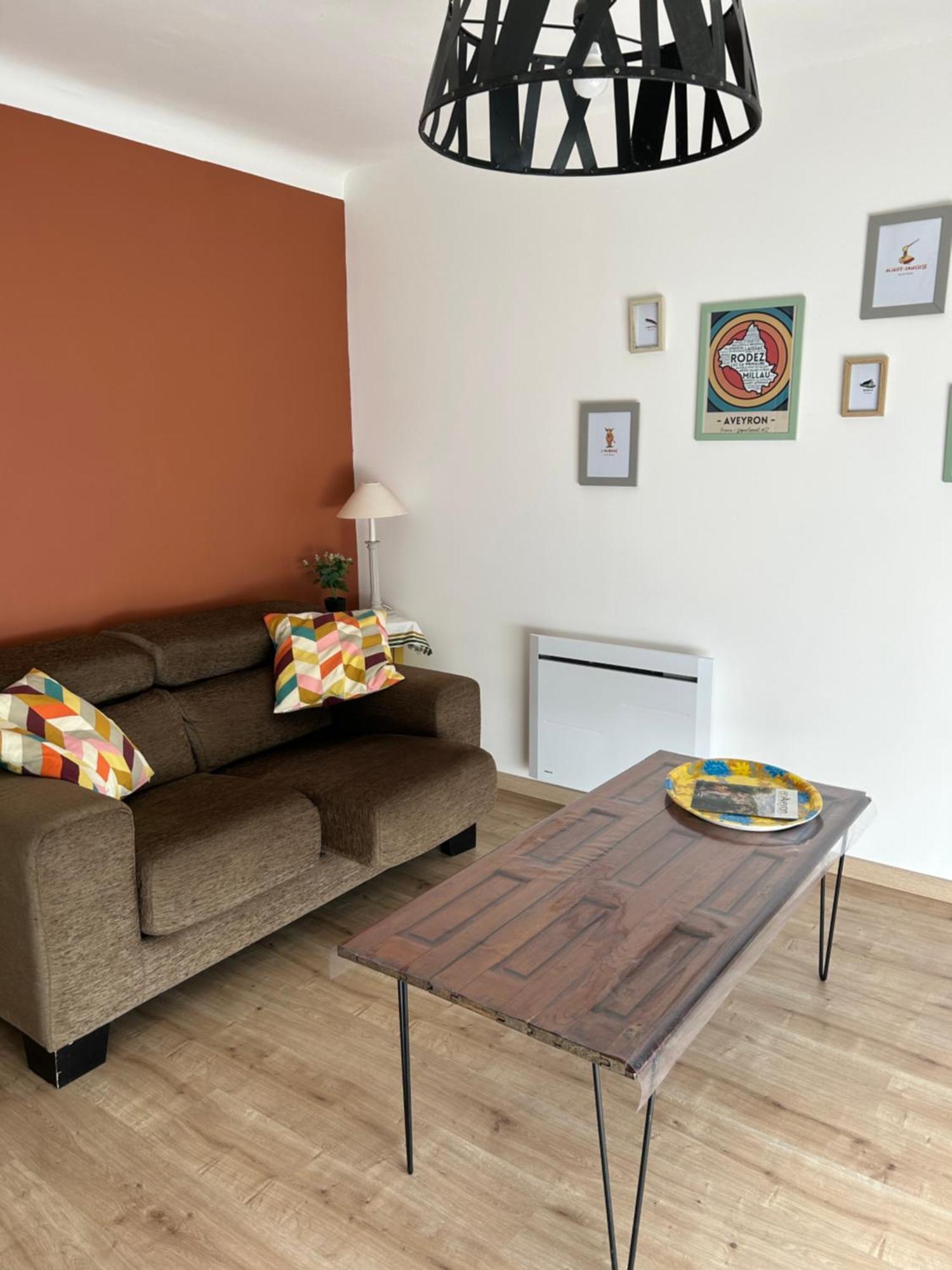 Les Plantades Aveyronnaises Apartment Saint-Georges-de-Luzencon Luaran gambar